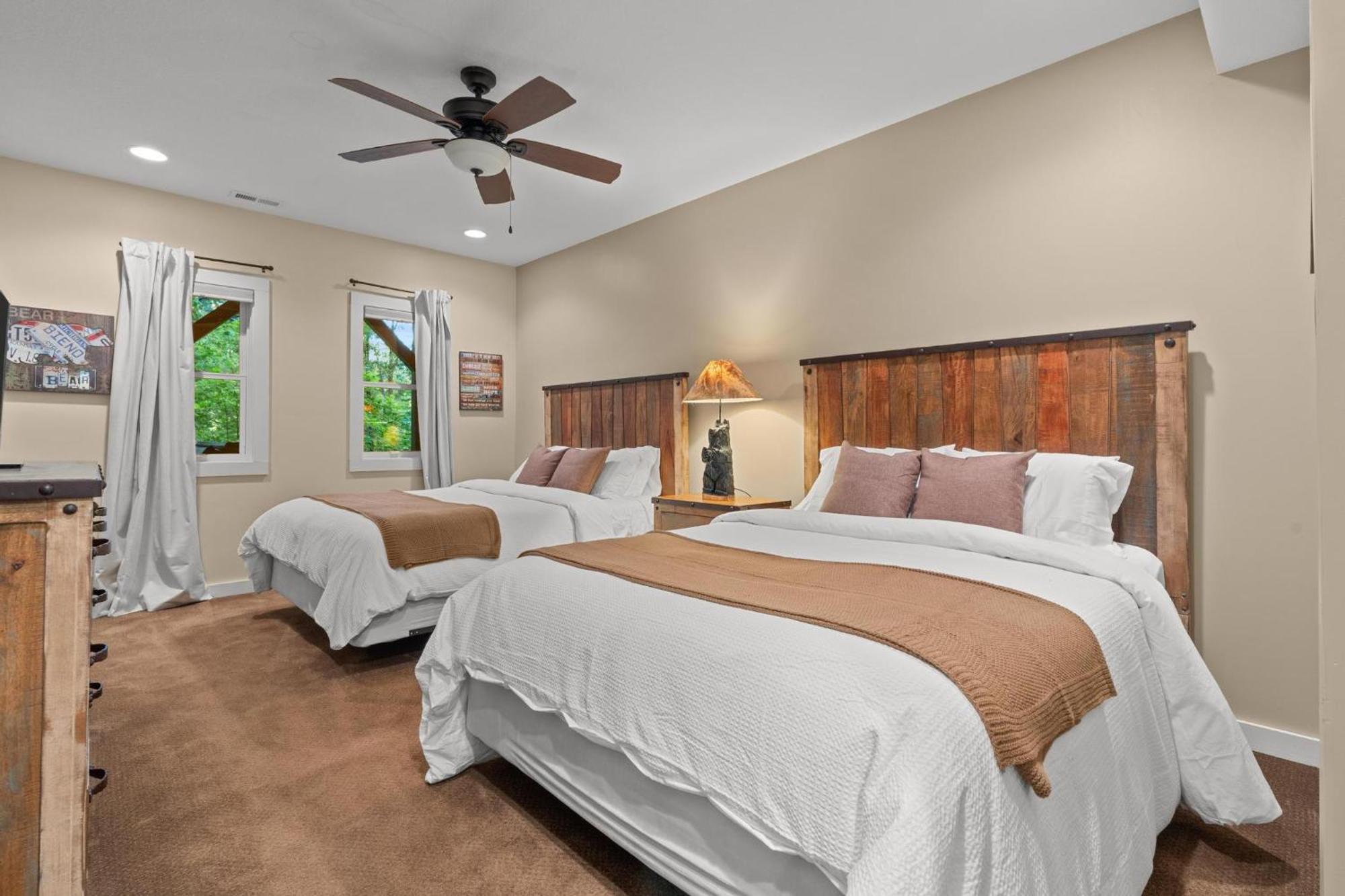 Lux Mtn Cabin Hot Tub, Fire Pit, Game Room 3Bd Franklin Eksteriør billede